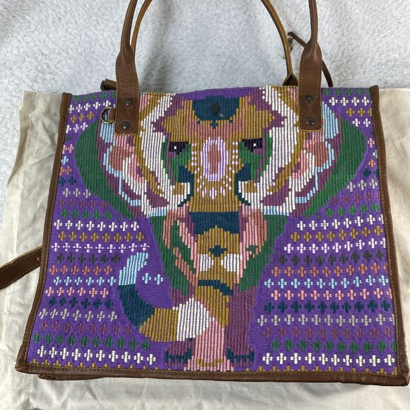 Nena and Co Guatemalan Made 15x12 Bag With Shoulder Strap Zippered Pocket